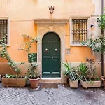 Cherì Navona